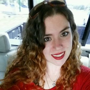 Meet your Posher, Amber